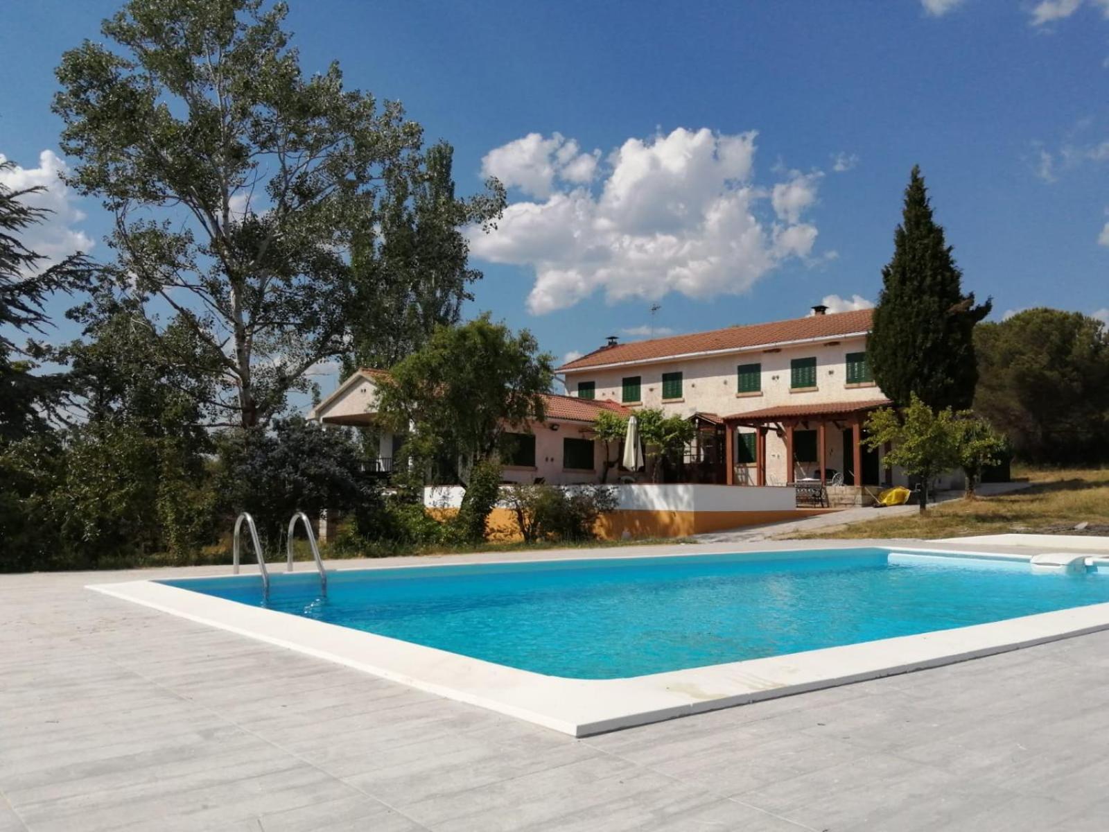 La Casa Del Ingles - Robledillo De La Jara Βίλα Εξωτερικό φωτογραφία
